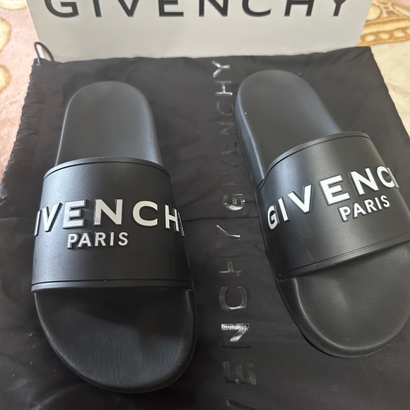 Givenchy Mens Slide Sandals in Rubber size 43 main image 6